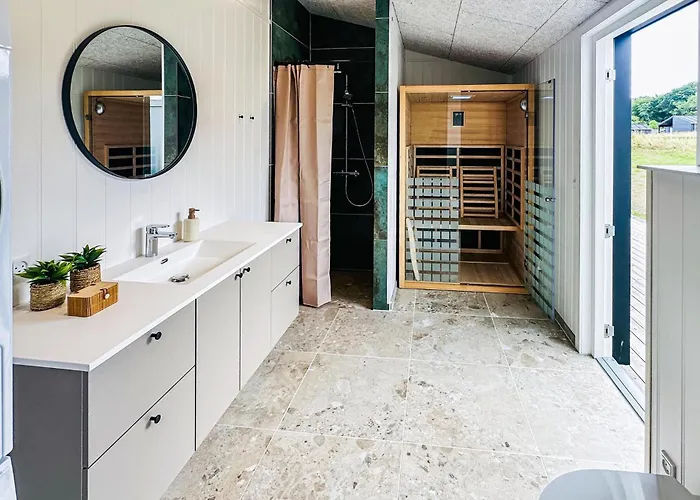 Σπίτι διακοπών Lovely In With Sauna *